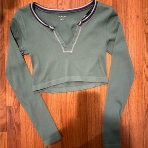 Urban Outfitters Out from Under Go For Gold Seamless Top size M/L